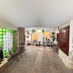 Life Dei Baroni Daire Siraküza