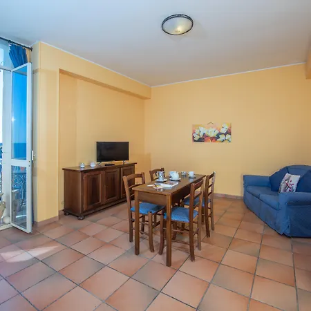 Life Dei Baroni Apartman Szirakúza