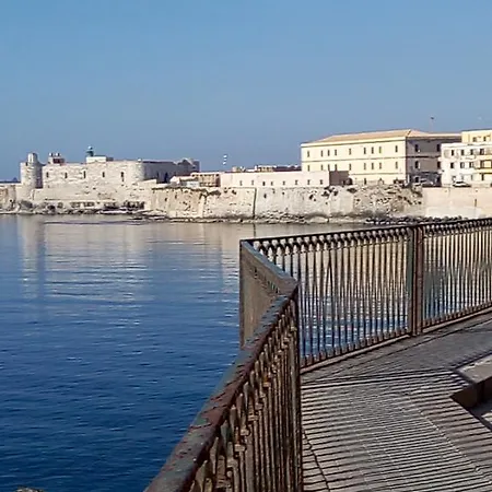 Life Dei Baroni Apartman Szirakúza