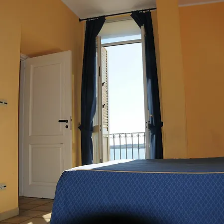 Apartman Life Dei Baroni *