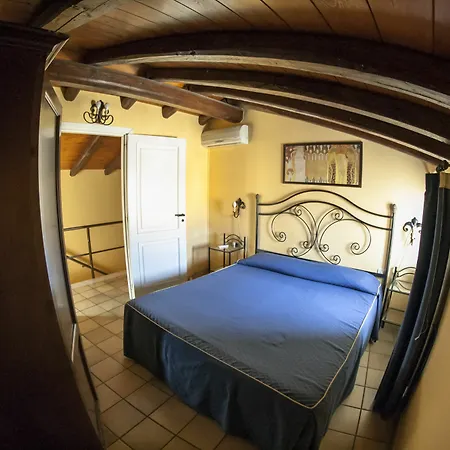 Life Dei Baroni Apartman *